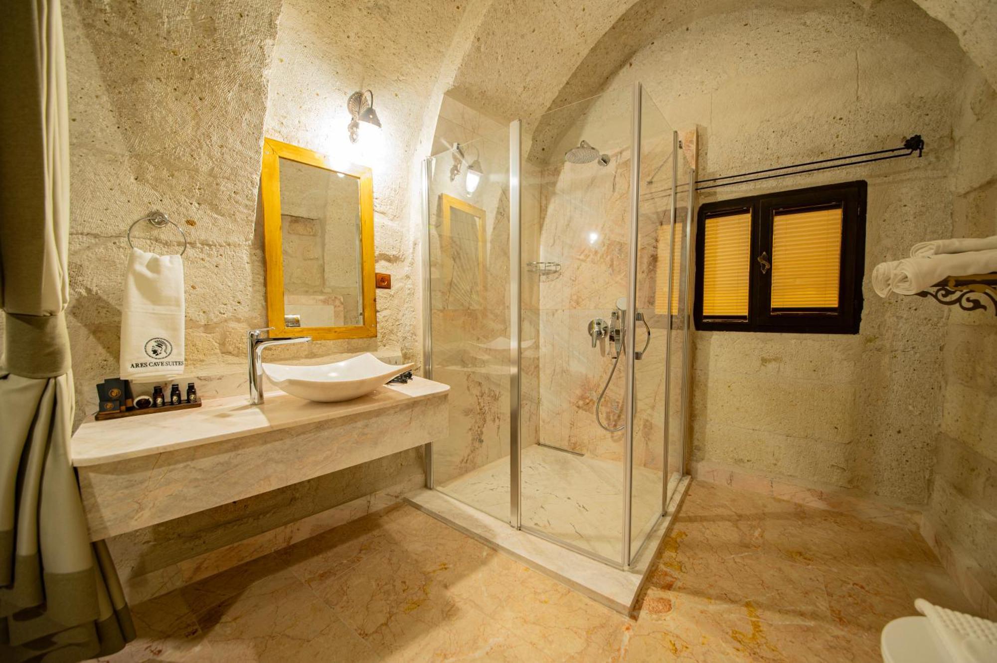 Ares Cave Suites Göreme Zewnętrze zdjęcie