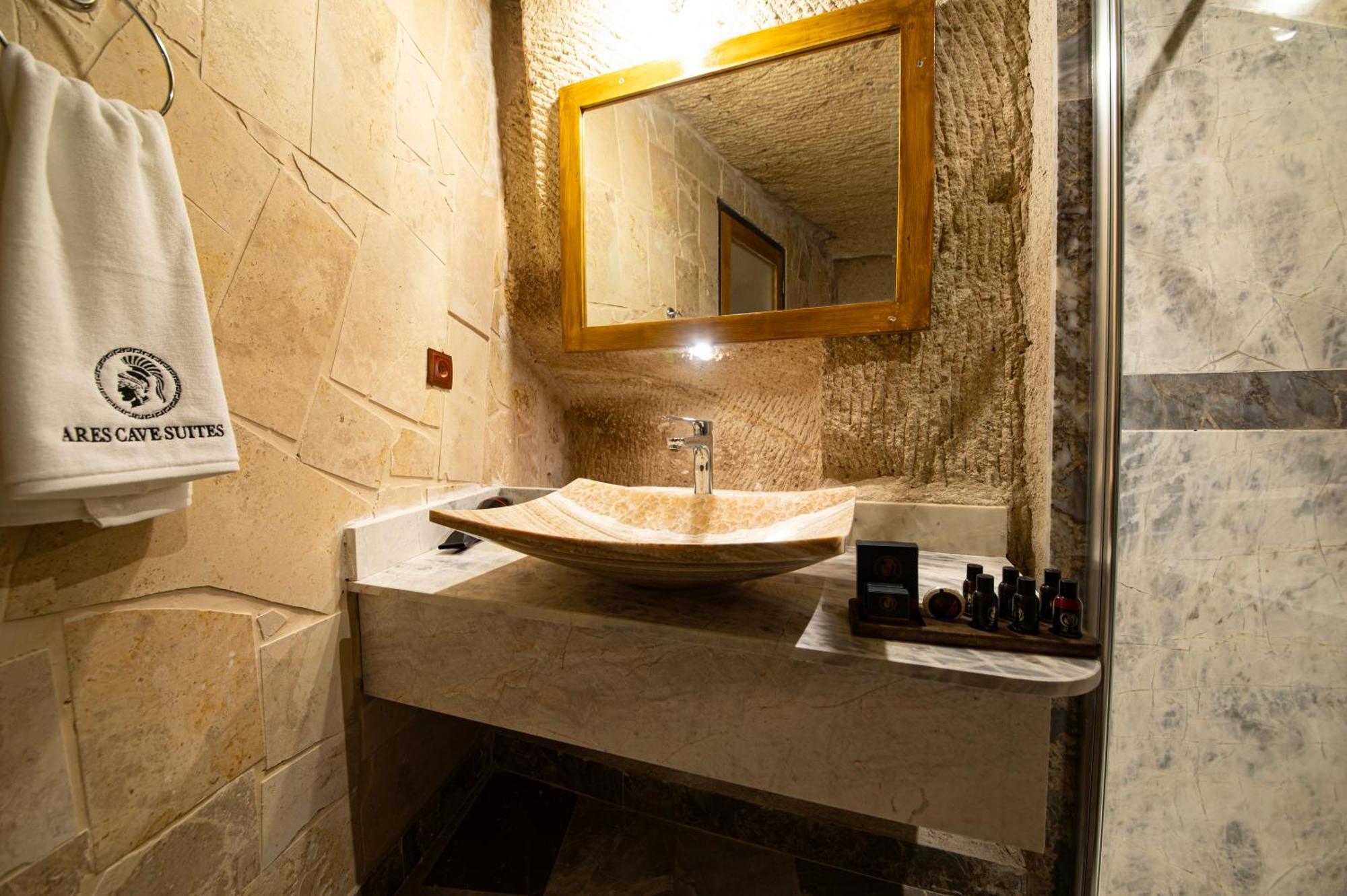 Ares Cave Suites Göreme Zewnętrze zdjęcie